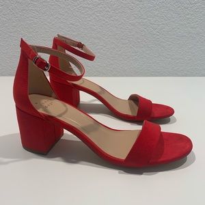 Women’s Michaela Mid Block Heel Pump Sandal